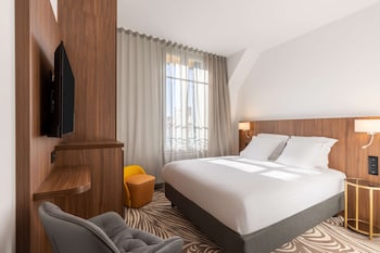 Classic Room, 1 Queen Bed, Non Smoking