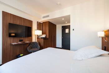 Comfort Room, 1 Queen Bed, Non Smoking