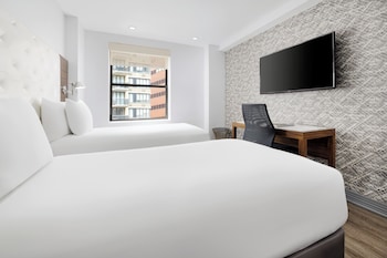 Deluxe Room, 2 Double Beds