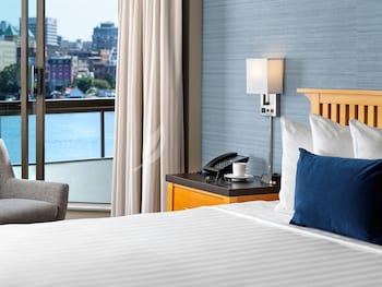 Standard Room, 2 Double Beds (Laurel Wing)