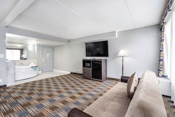 Deluxe Suite, 1 King Bed, Non Smoking
