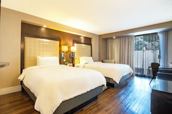 Deluxe Room, 2 Double Beds
