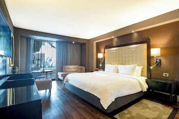 Deluxe Room EXPEDIA