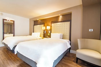 Deluxe Room, 2 Double Beds