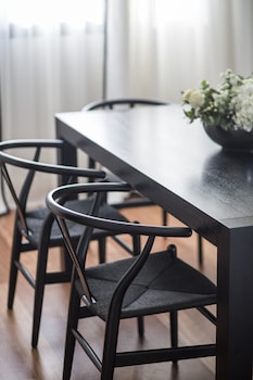 Apartment, Terrace, Annex Building (Paseo de Gracia)