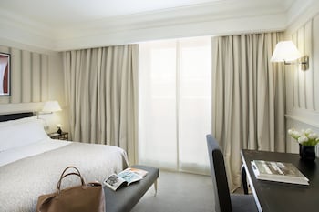 Deluxe Room, City View