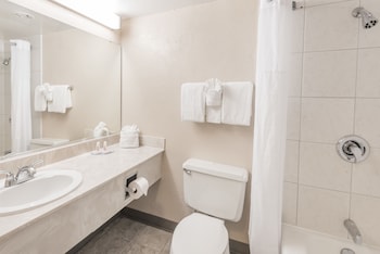 Deluxe Room, 2 Double Beds, Non Smoking