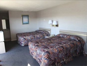 Two Double Beds with 7 Days Parking