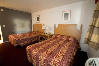 Two Double Beds with 7 Days Parking