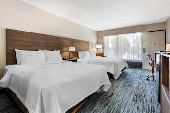 Standard Room, 2 Queen Beds, Non Smoking