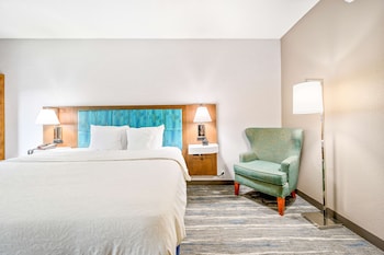 Standard Room, 1 King Bed, Non Smoking