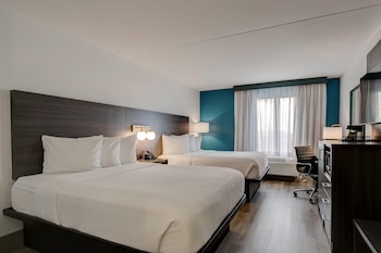 2 Queen Beds, Refreshed Deluxe Room, Non-Smoking
