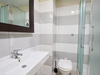 Economy Single Room, Non Smoking