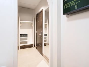 Economy Single Room, Non Smoking