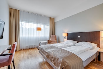Standard Room, 1 Queen Bed, Non Smoking