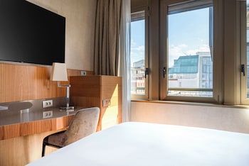 Room (Queen Guest)