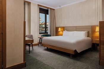Room (King Guest)