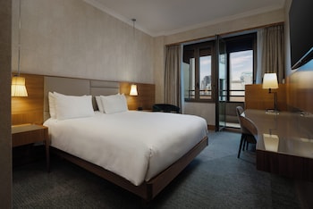Deluxe Room, 1 Queen Bed