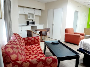 Executive Studio Suite