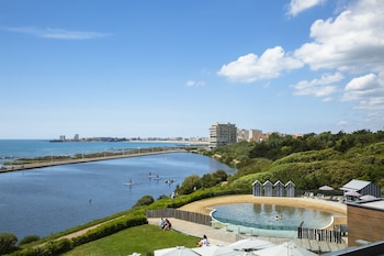 Classic Room, Balcony, Sea View (1 Queen Bed or 2 Single Beds)