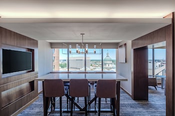 Club Room, 2 Double Beds