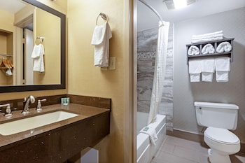 Suite, Multiple Beds, Non Smoking, Refrigerator