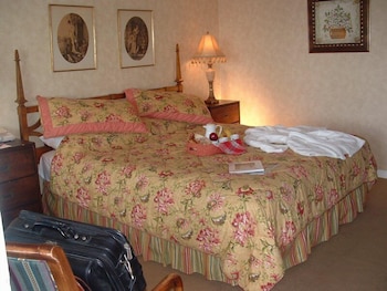 Standard Room, 1 King Bed, Ocean View
