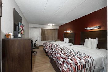 Standard Room, 2 Double Beds (Smoke Free)