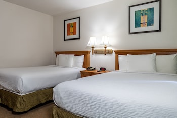 Suite, Multiple Beds, Kitchenette (2 Double Beds, Sofa Bed)