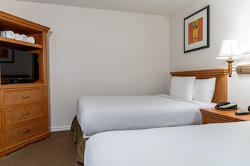 Suite, Multiple Beds, Kitchenette (2 Double Beds, Sofa Bed)