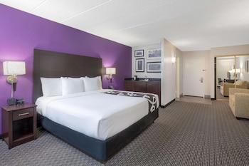 Deluxe Room, 1 King Bed, Non Smoking (Deluxe Executive Room)