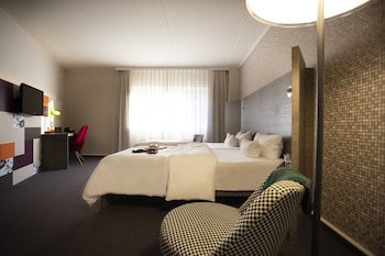 Room (Penta Plus)