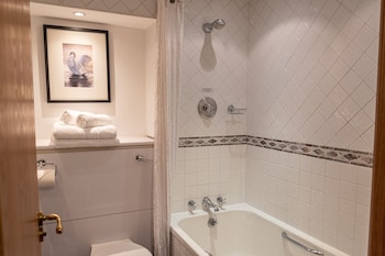 Double or Twin Room (Willow)