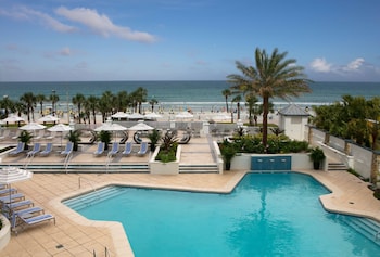 Room, 1 King Bed, Pool View