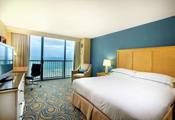 Room, 1 King Bed, Accessible, Oceanfront (Bathtub)