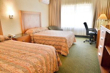 Standard Double Room, 2 Queen Beds