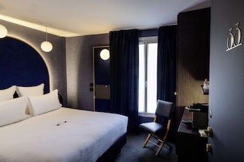 Family Room, Multiple Beds, Non Smoking (Larger Room;with Extra Bed)
