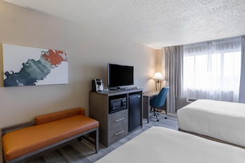 Standard Room, 2 Queen Beds, Non Smoking