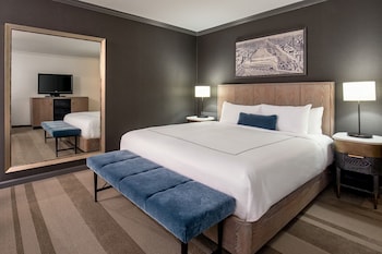 Deluxe Suite, 1 King Bed