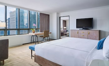 Suite, 1 Bedroom (Foshay)