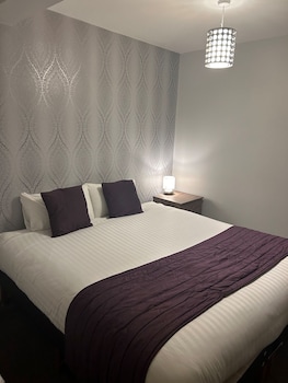 Compact Double Room