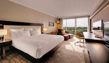 Deluxe Room, 1 King Bed, Non Smoking