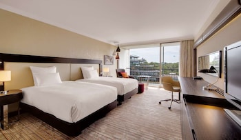 Executive Room, Non Smoking, Club Lounge Access