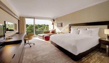 Executive Room, 1 King Bed, Non Smoking
