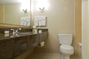 Room, 2 Double Beds, Accessible, Bathtub