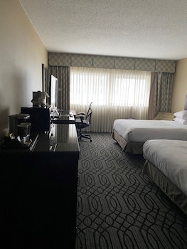 Room, 2 Double Beds, Accessible, Bathtub