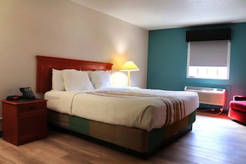 Deluxe Room, 1 King Bed, Non Smoking