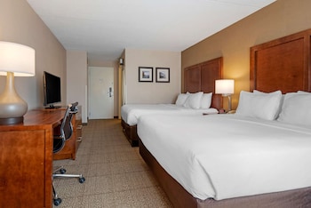 Room, 2 Queen Beds, Accessible, Non Smoking