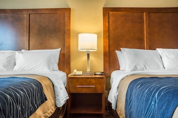 Standard Room, 2 Queen Beds, Non Smoking
