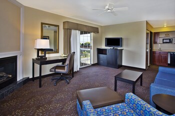 Suite, Multiple Beds